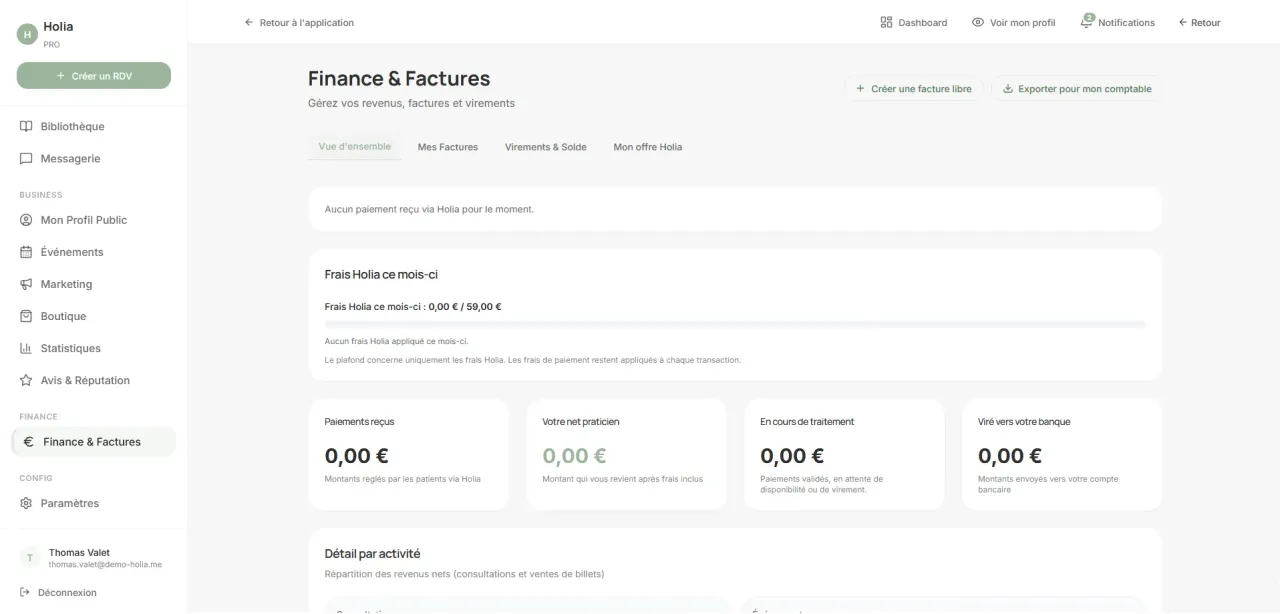 Tableau Finance et Factures de Holia Pro avec paiements reçus, net praticien, encours de traitement et montants virés