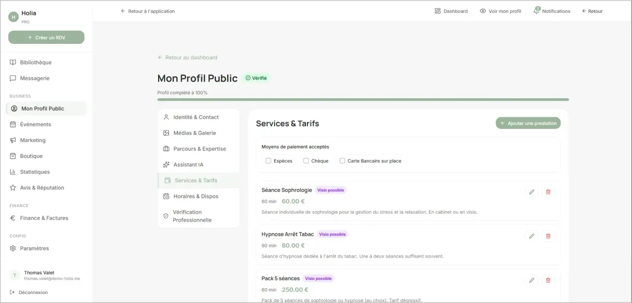 Onglet Services et Tarifs du profil Holia Pro avec prestations, durées, prix, moyens de paiement et possibilités de visio